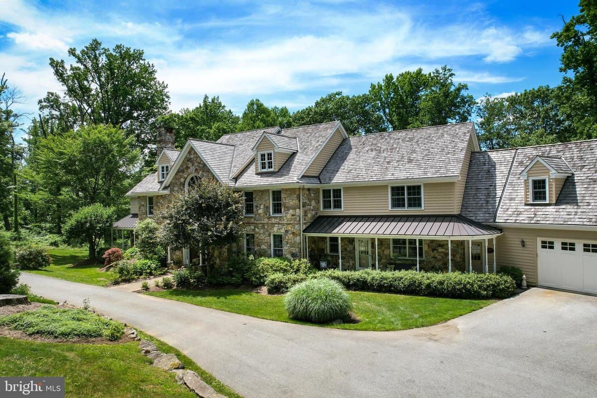 6 Douglass Lane Chester Springs PA 19425