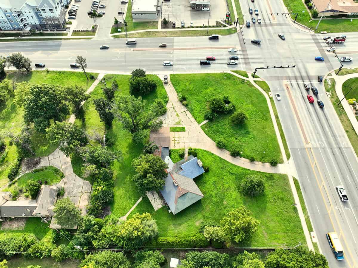 11 N Crestview Lakes Drive Wichita KS 67220