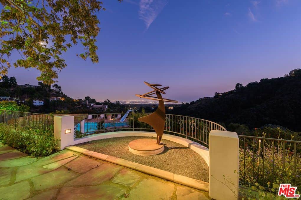 1911 Westridge Road Brentwood CA 90049