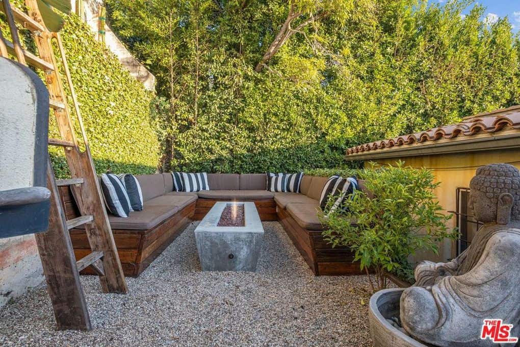 8247 Roxbury Road Los Angeles CA 90069