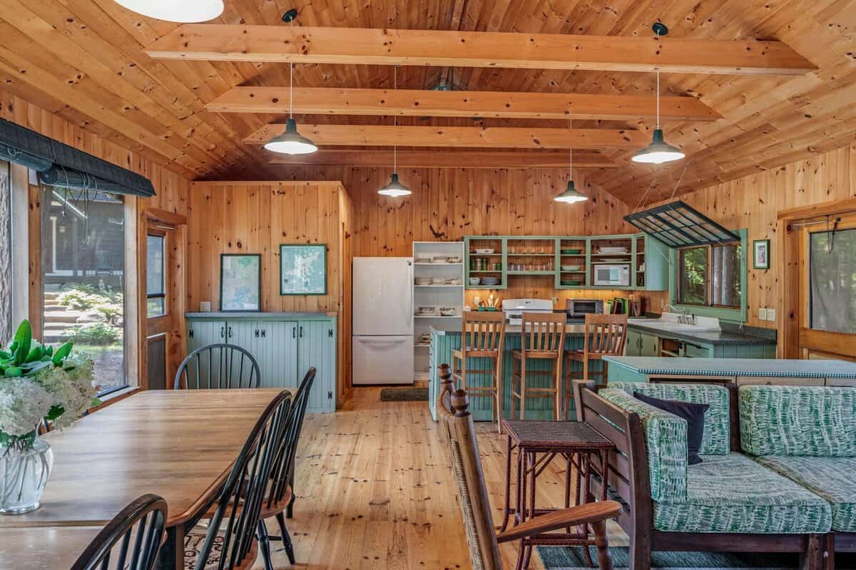 85 Portage Pass Moultonborough NH 03254