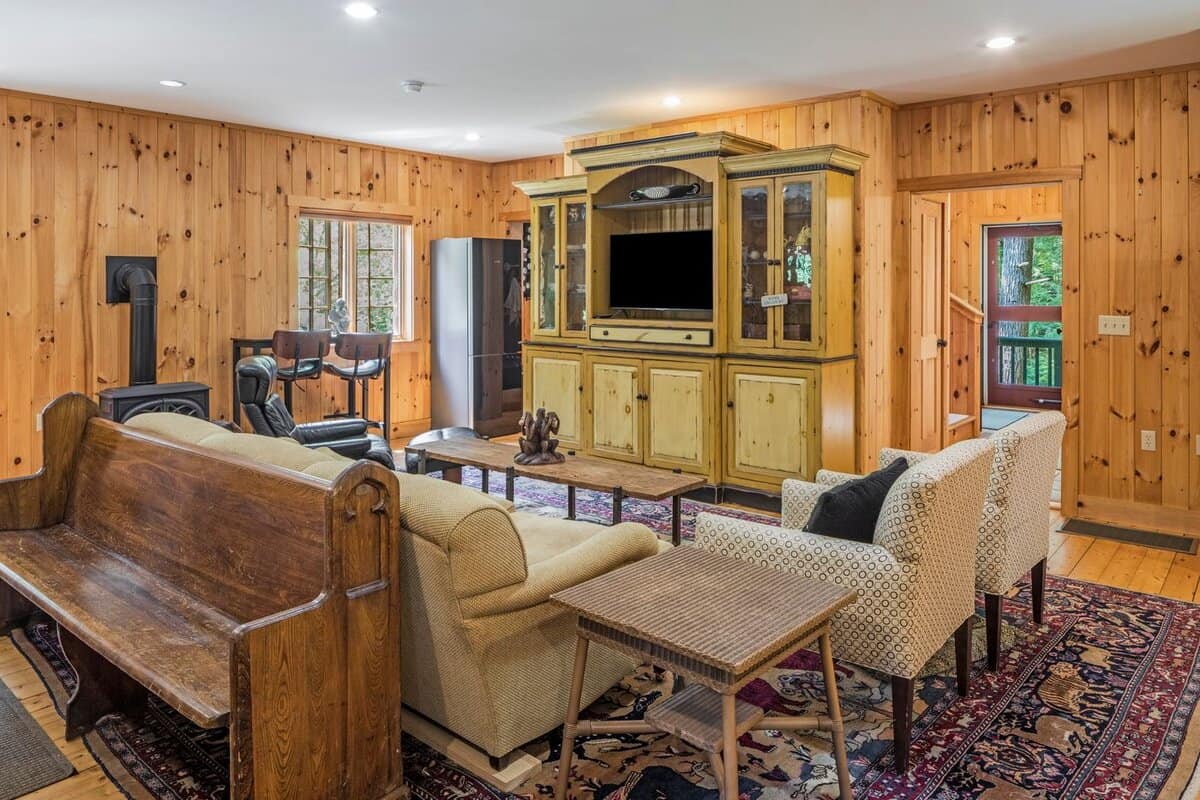 85 Portage Pass Moultonborough NH 03254
