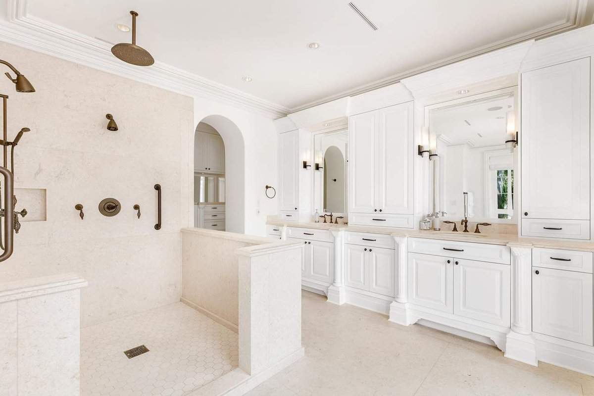 313 Dunbar Road Palm Beach FL 33480