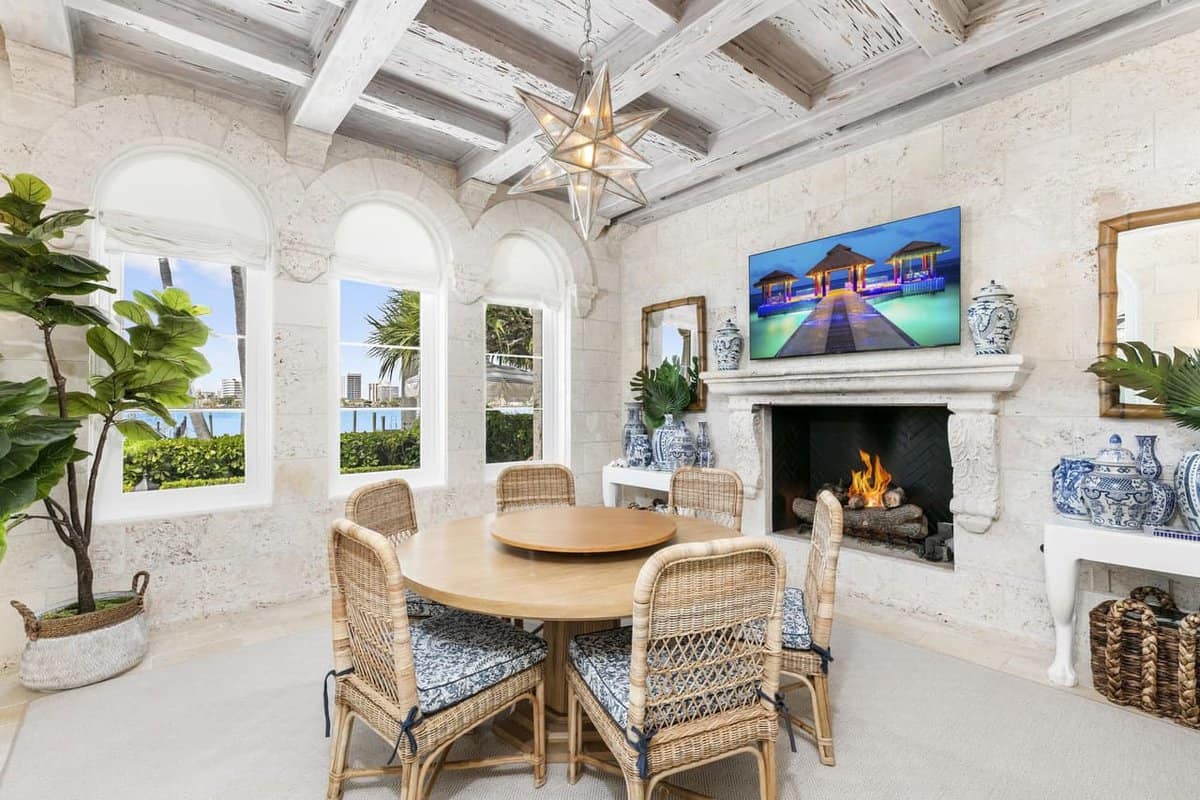 313 Dunbar Road Palm Beach FL 33480