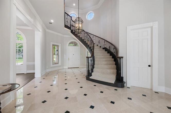 1217 N Horseshoe Drive Sugar Land TX 77478