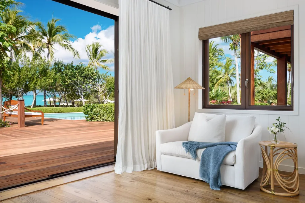 Parrot Cay TC