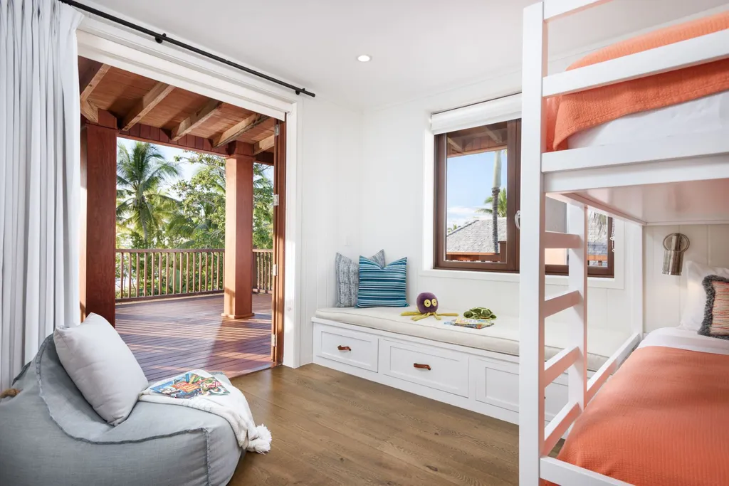 Parrot Cay TC