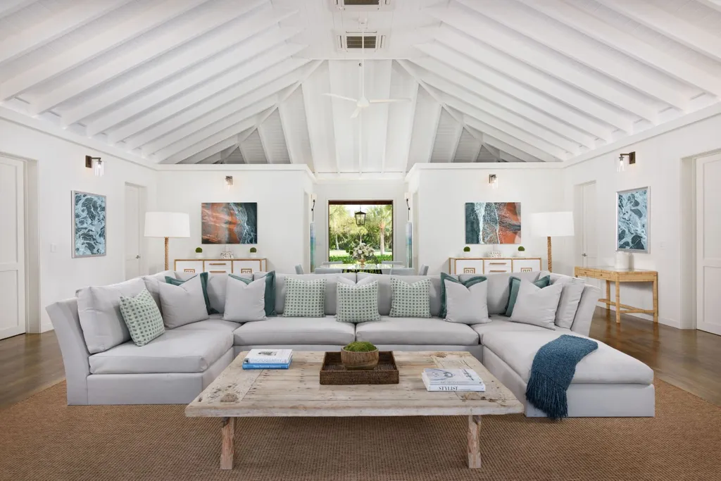 Parrot Cay TC