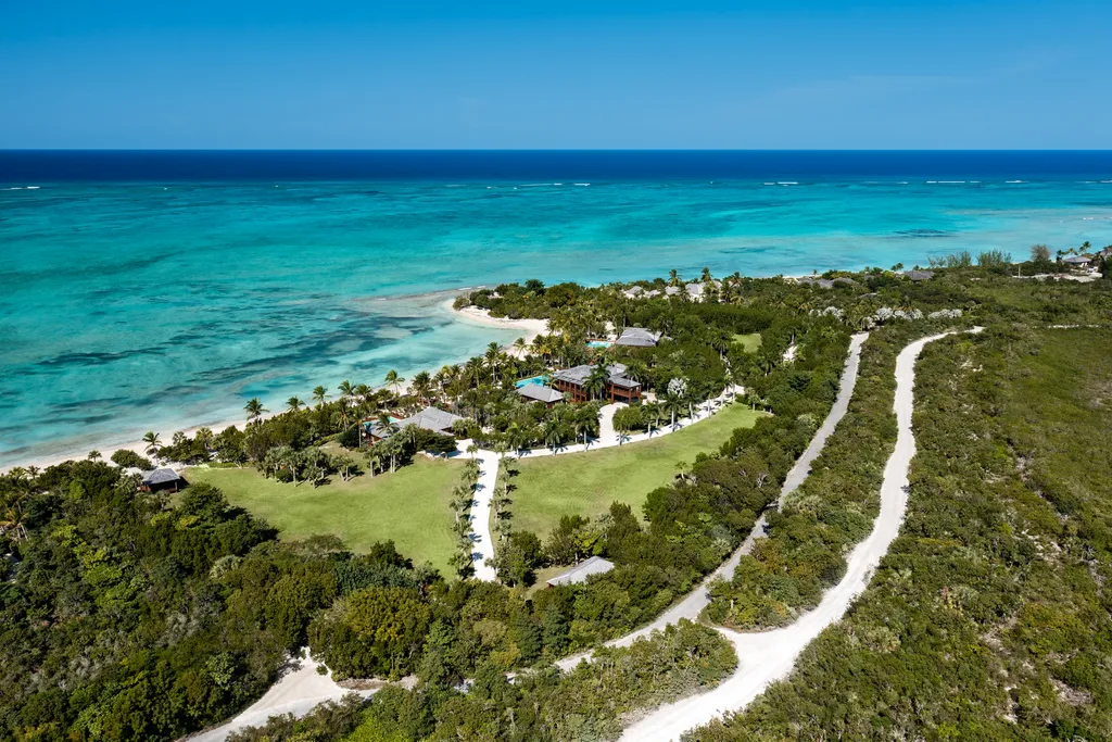 Parrot Cay TC