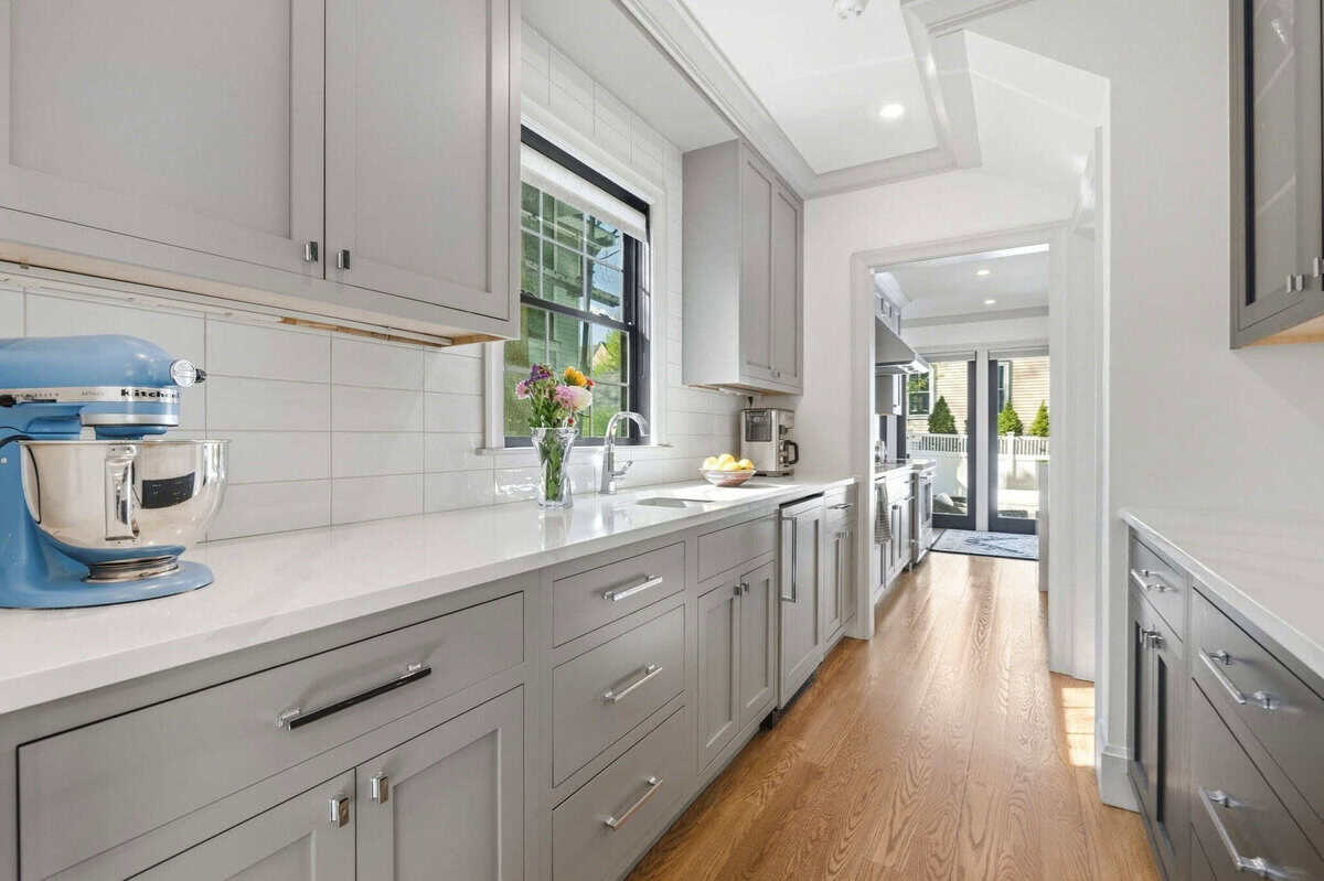 8 Stetson Street, Brookline, MA 02446