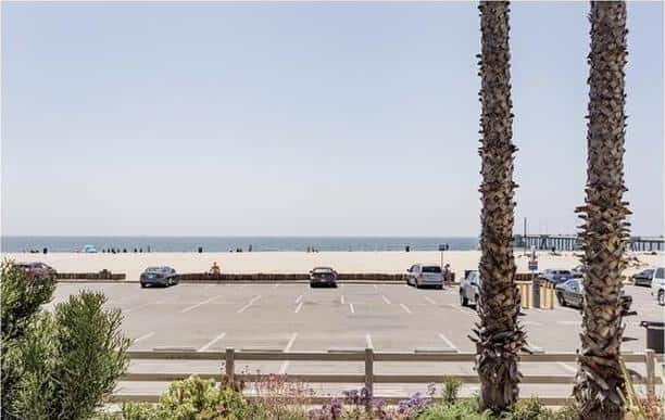 3215 Ocean Front Walk Los Angeles CA 90292