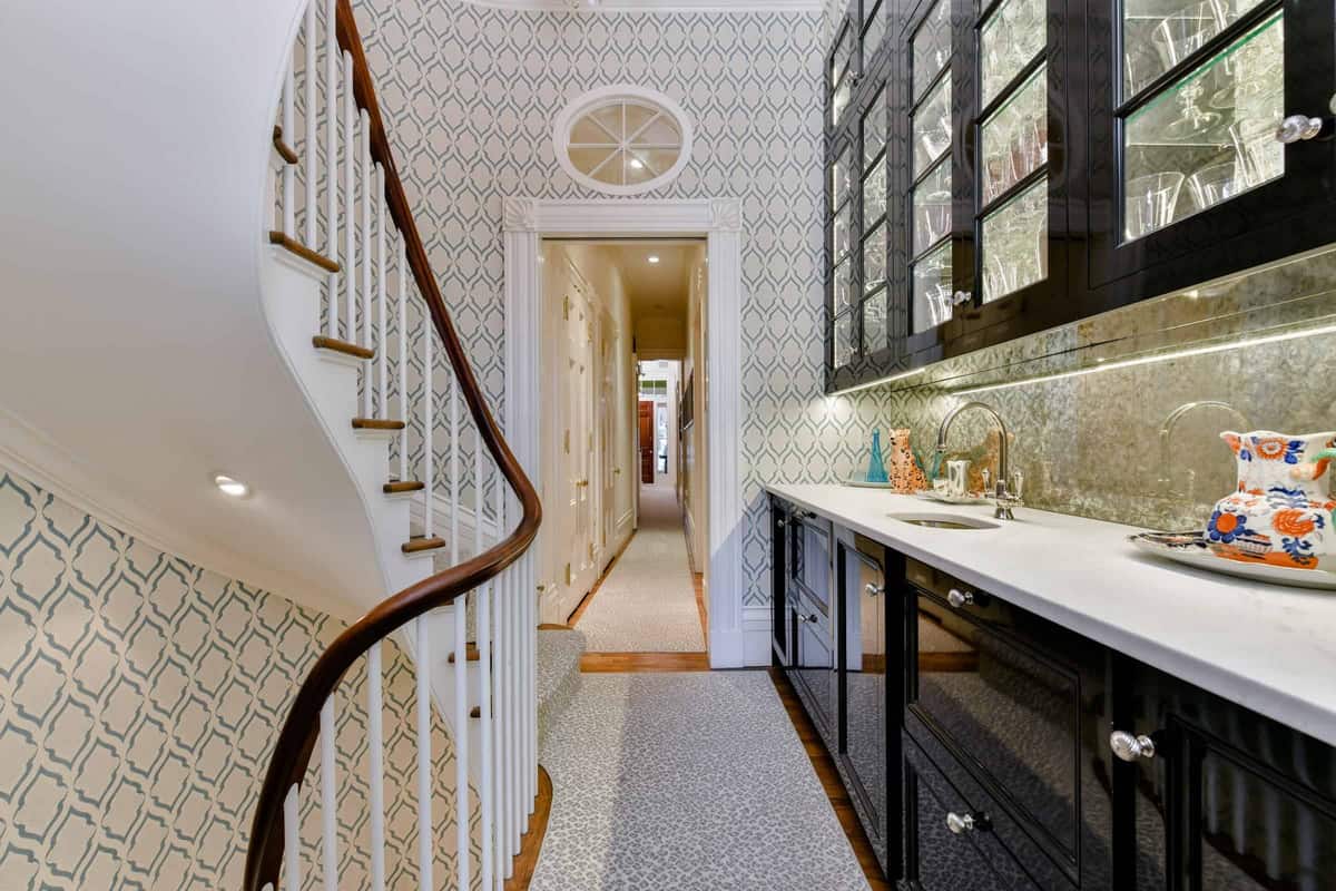 20 Louisburg Square, Boston, MA 02108