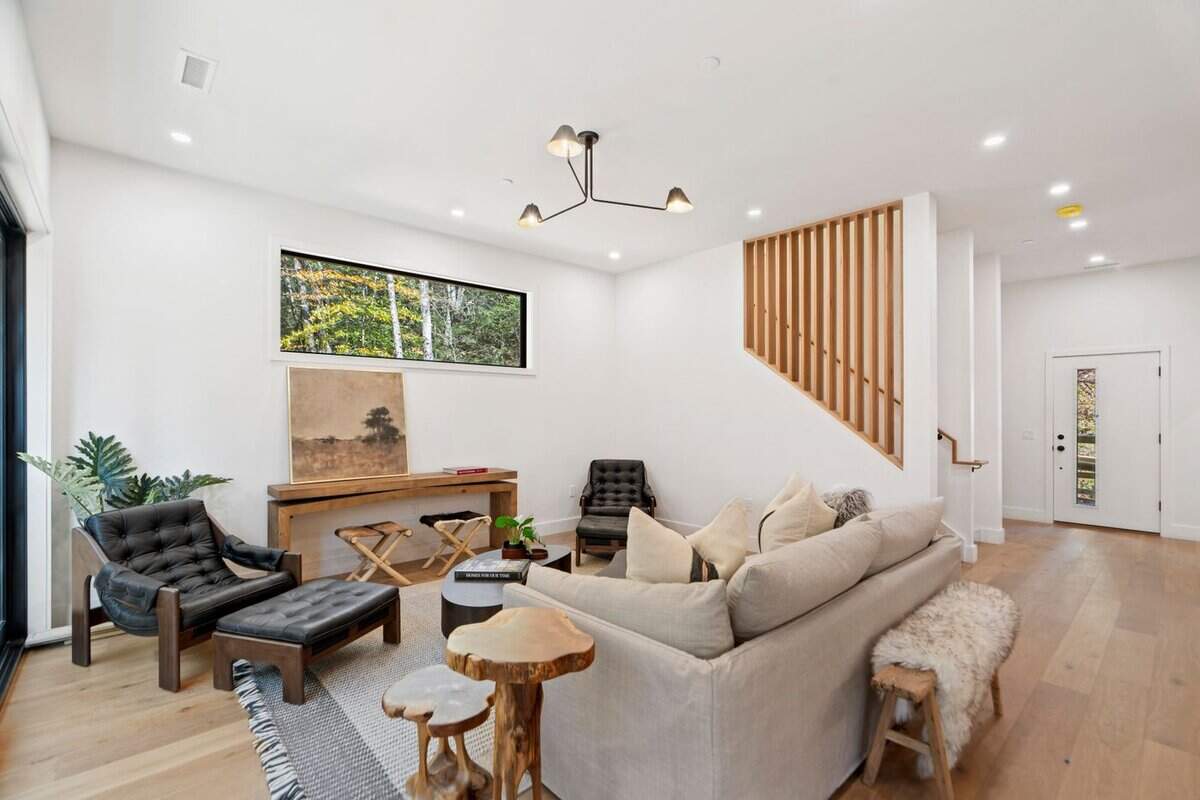 87C Slate Hill Road Stowe VT 05672