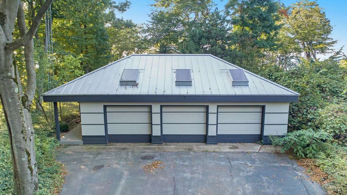 41564 Wilderness Dunes Lane Covert MI