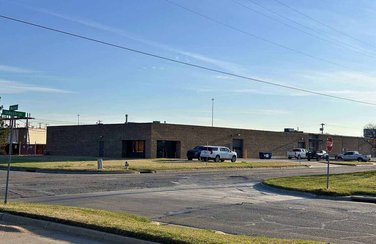 2106 E Industrial Wichita KS 67216