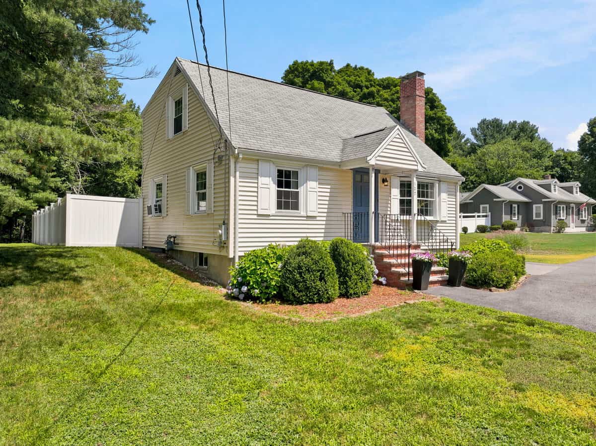 North Reading MA, 127 Elm Street