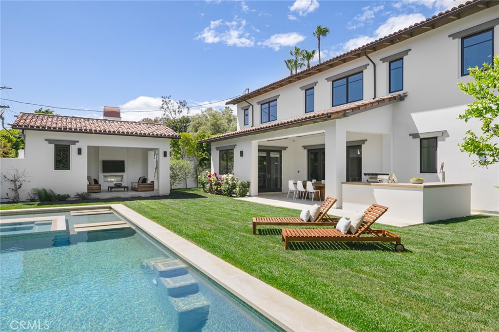 12626 Hortense Street Studio City CA 91604