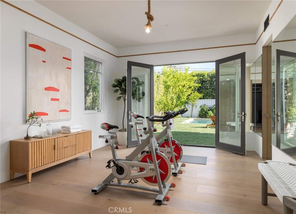 12626 Hortense Street Studio City CA 91604