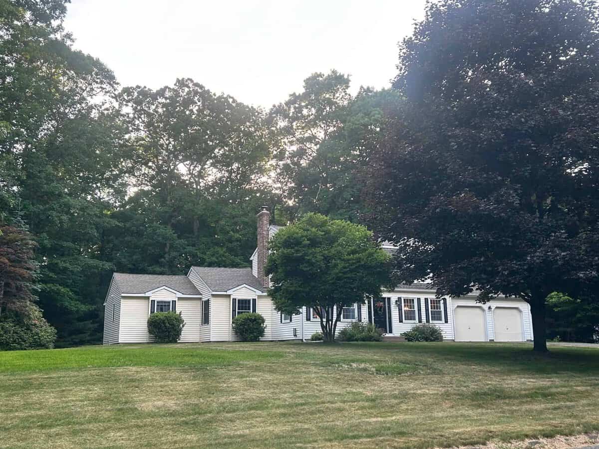 Tolland CT 06084