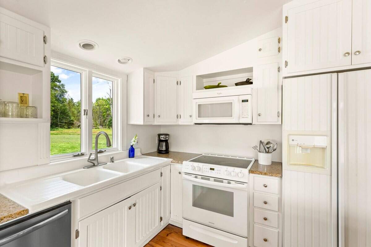 938 Main Road Islesboro ME 04848