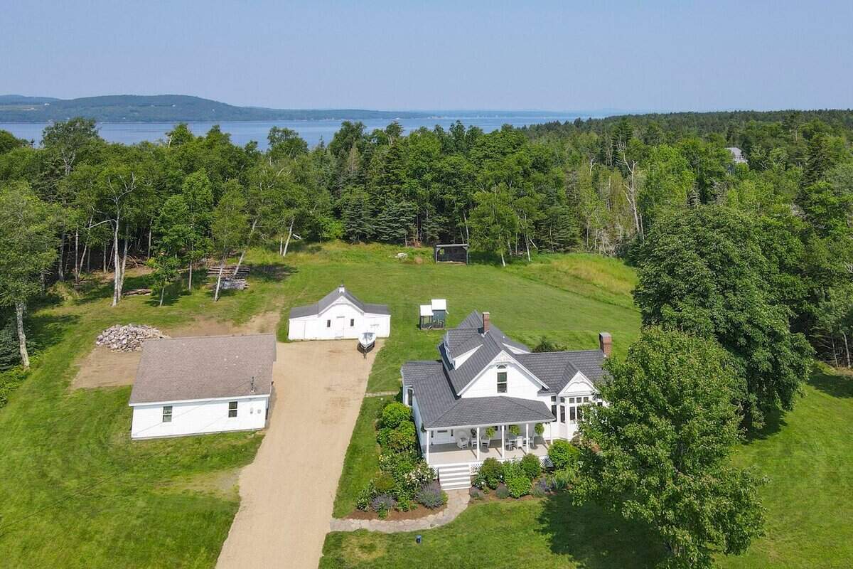 938 Main Road Islesboro ME 04848