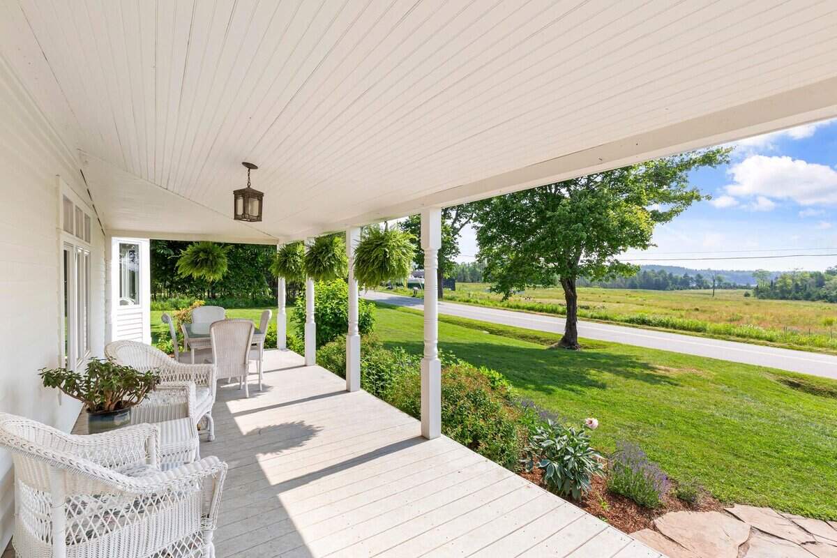 938 Main Road Islesboro ME 04848