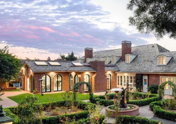 7007 Country Club Drive La Jolla CA 92037