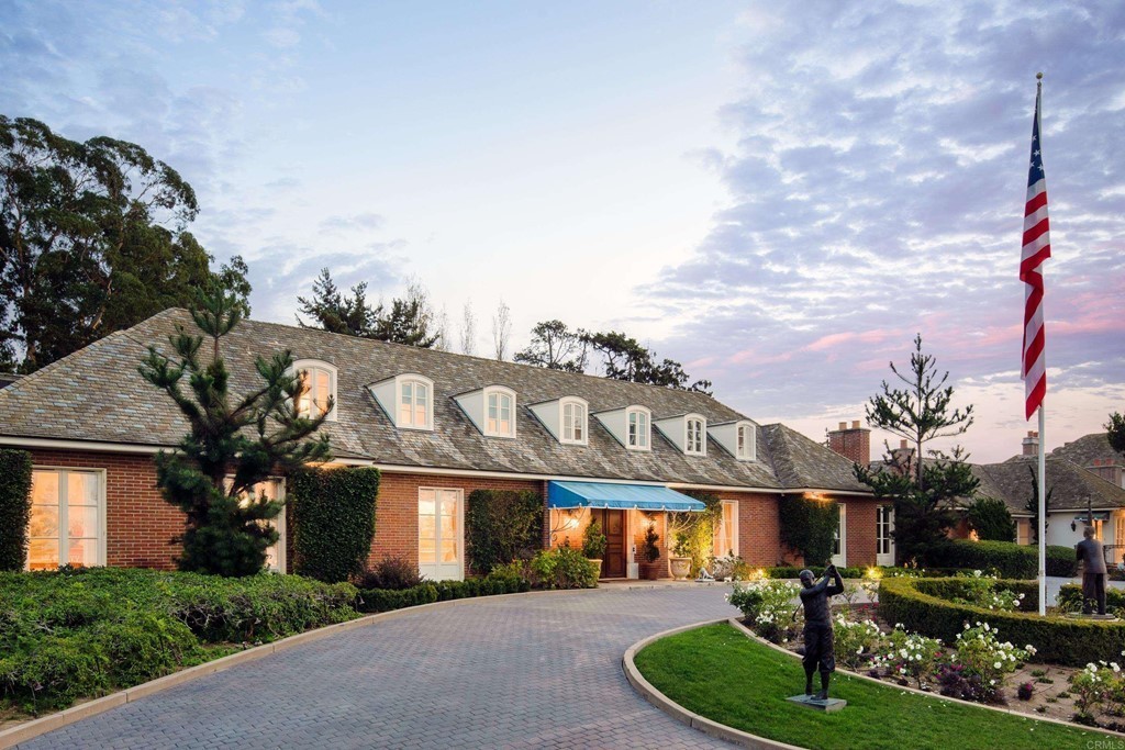 7007 Country Club Drive La Jolla CA 92037