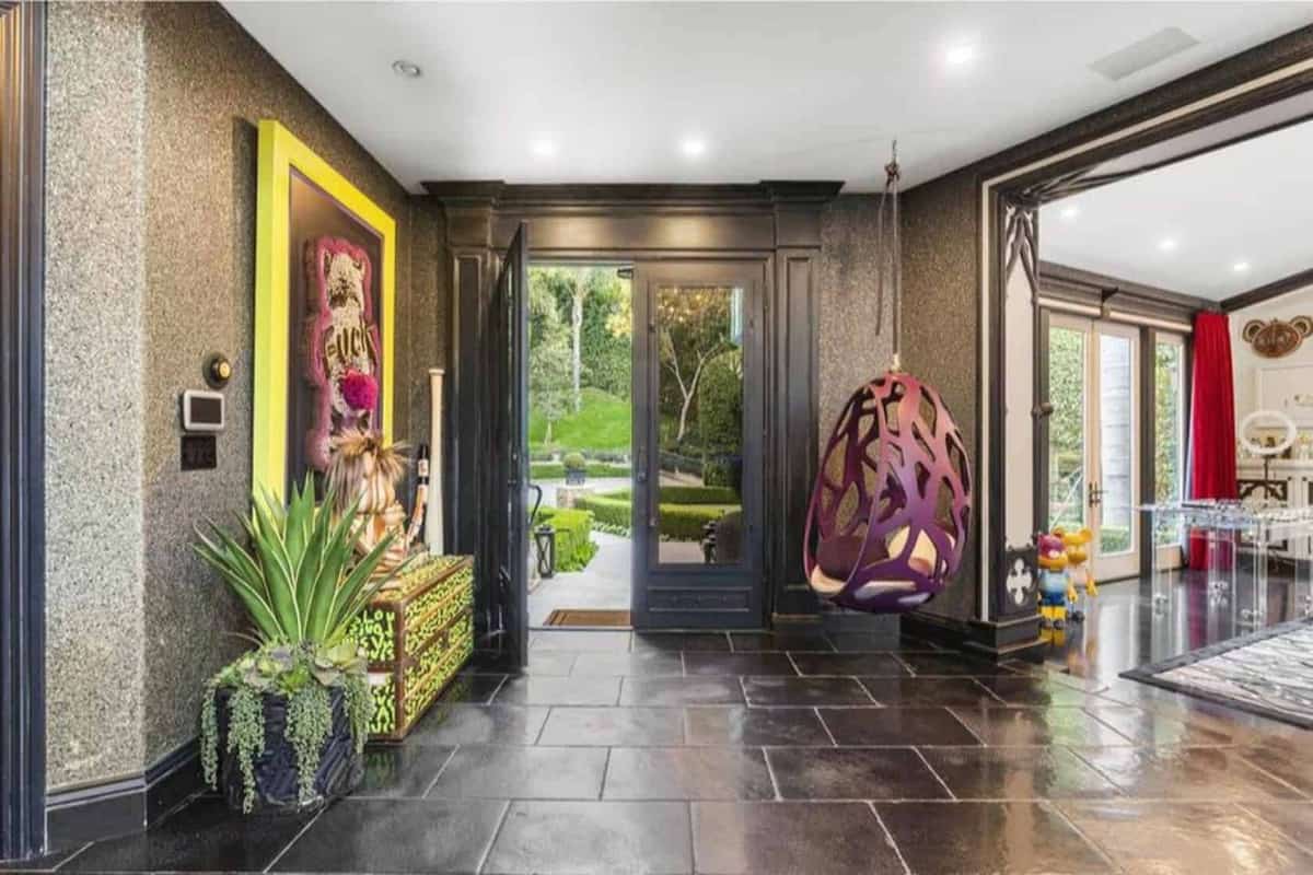 1642 San Ysidro Drive Beverly Hills CA 90210