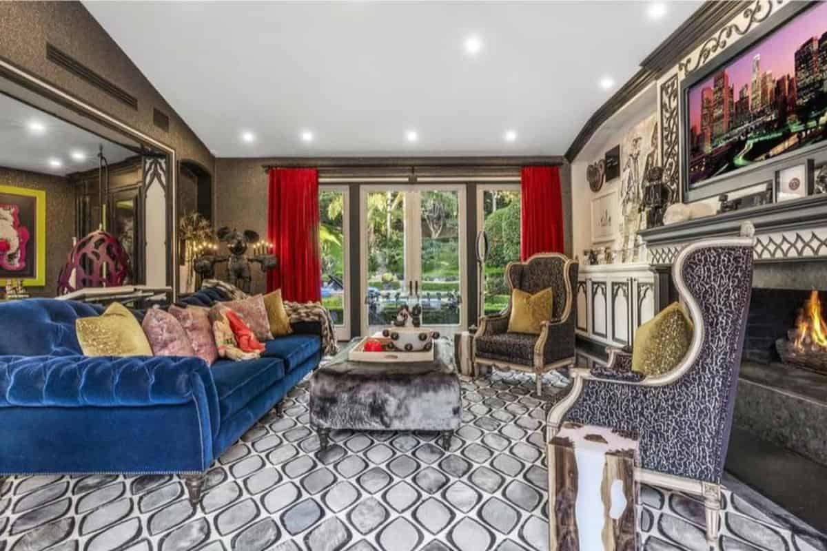 1642 San Ysidro Drive Beverly Hills CA 90210