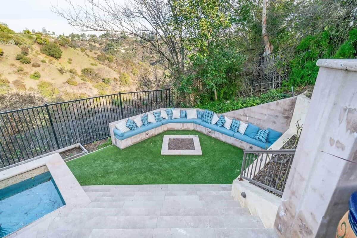 2286 Worthing Lane Bel Air Crest CA 90077
