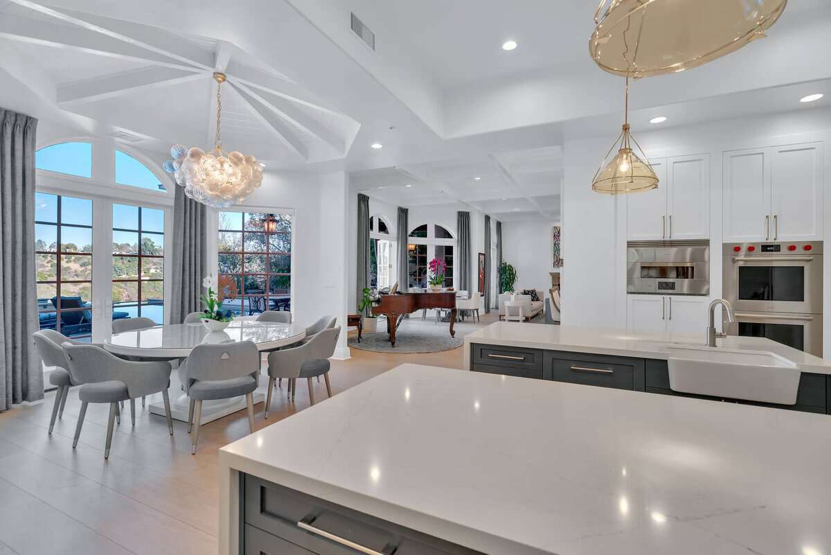 2286 Worthing Lane Bel Air Crest CA 90077