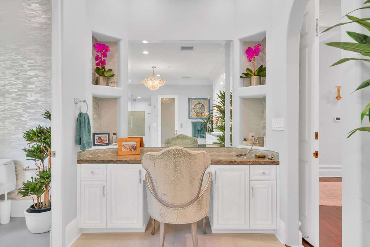 2286 Worthing Lane Bel Air Crest CA 90077