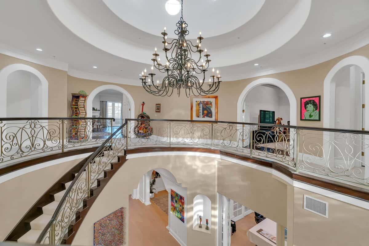 2286 Worthing Lane Bel Air Crest CA 90077