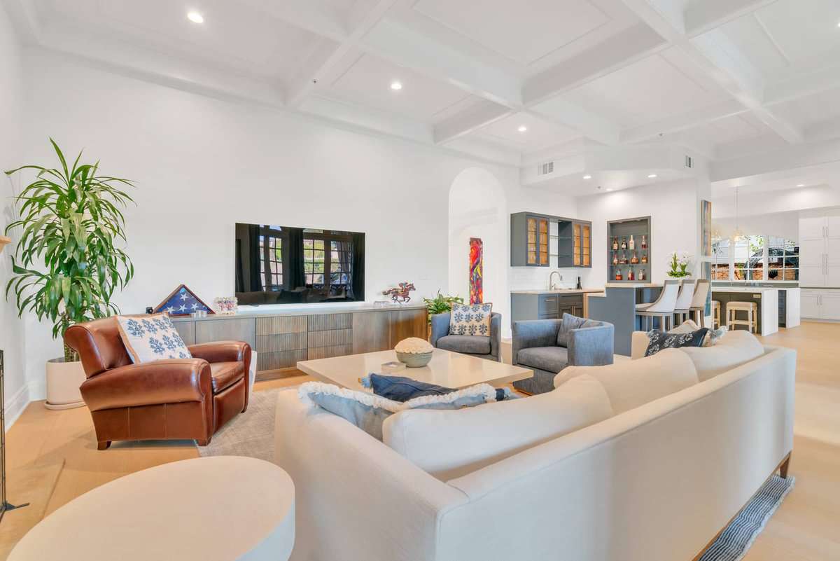 2286 Worthing Lane Bel Air Crest CA 90077