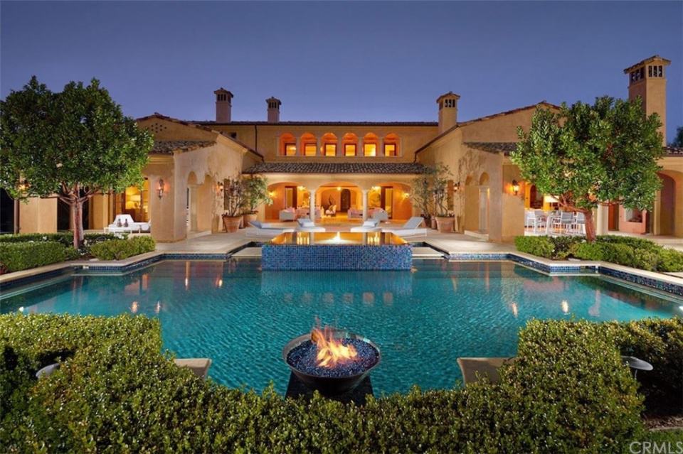 51 Echo Glen Irvine CA 92603