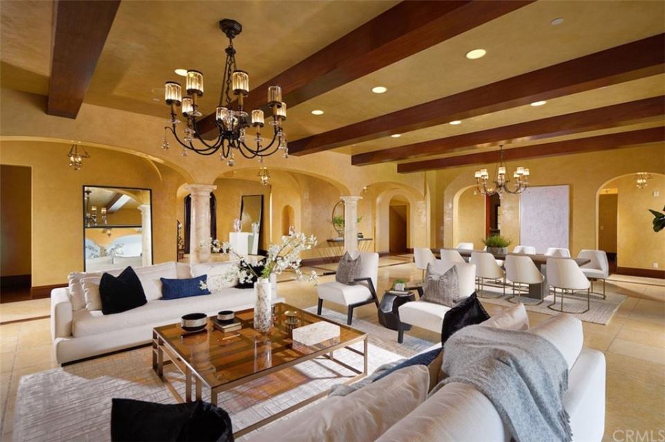 51 Echo Glen Irvine CA 92603