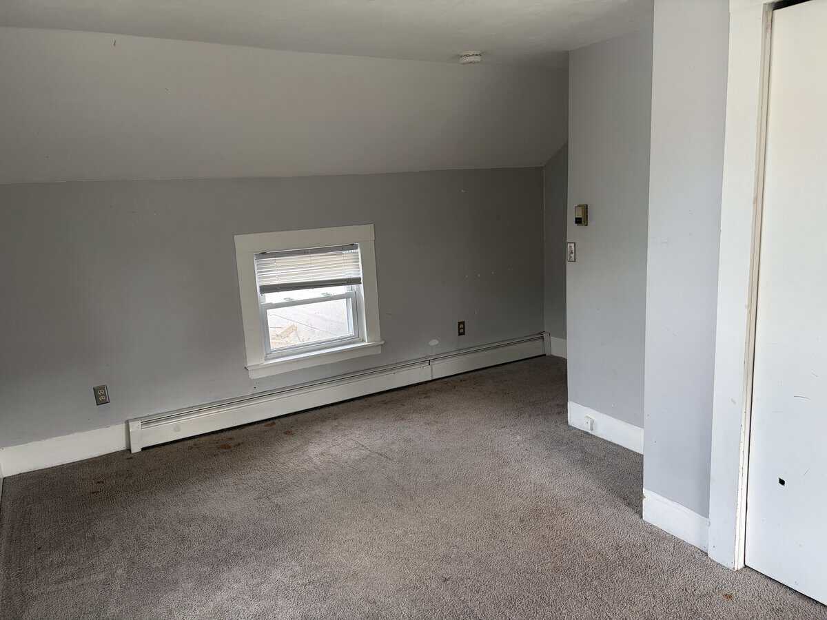 Easthampton MA 01027