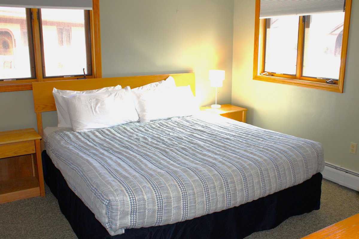 Woodstock NH 03293