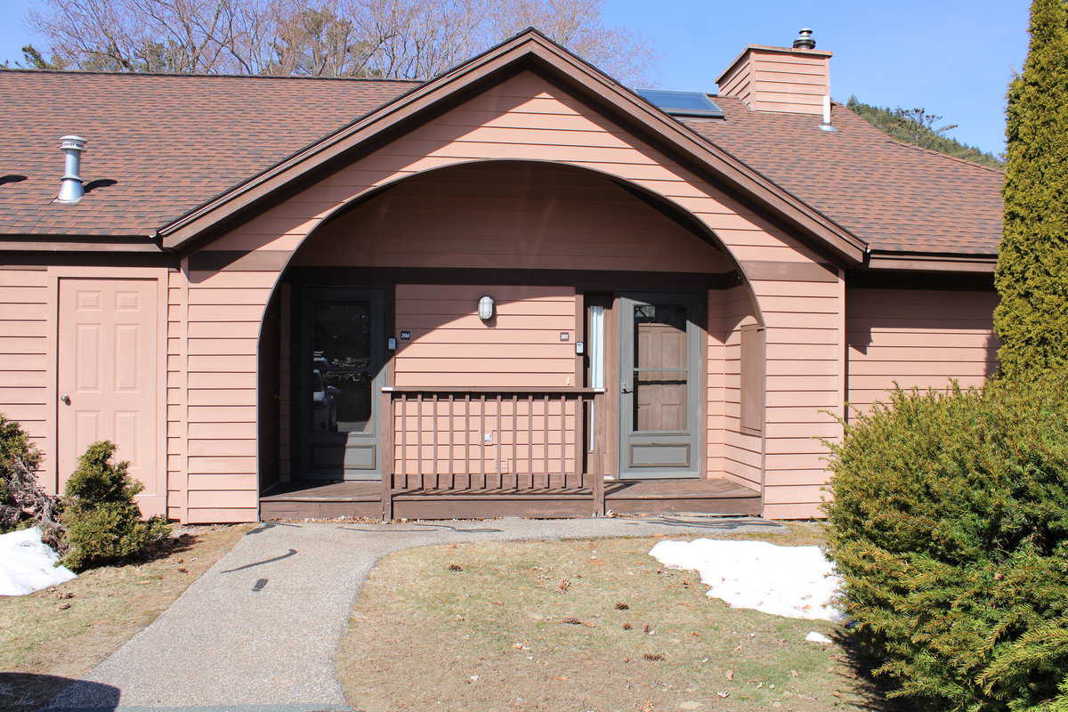 Woodstock NH 03293