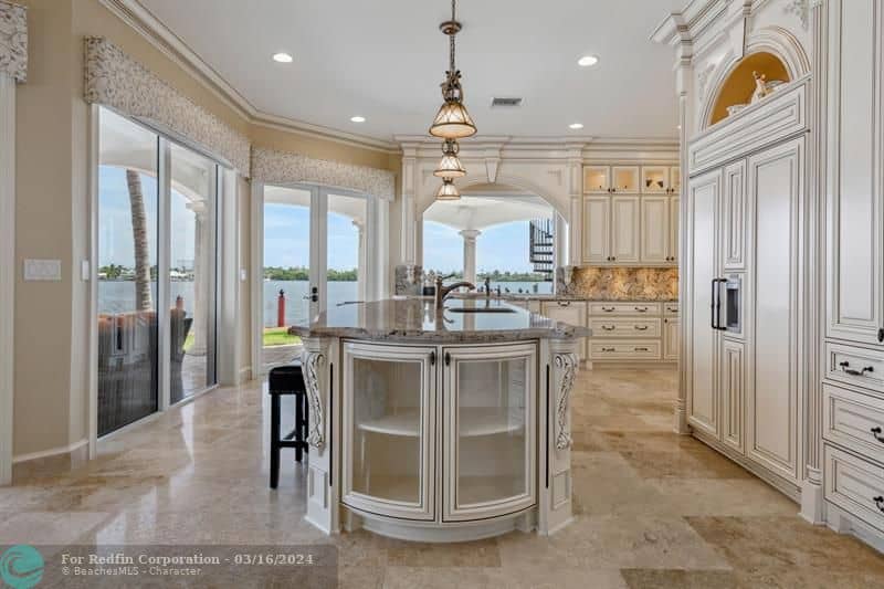 10 Bella Vista Avenue Lake Worth Beach FL 33460