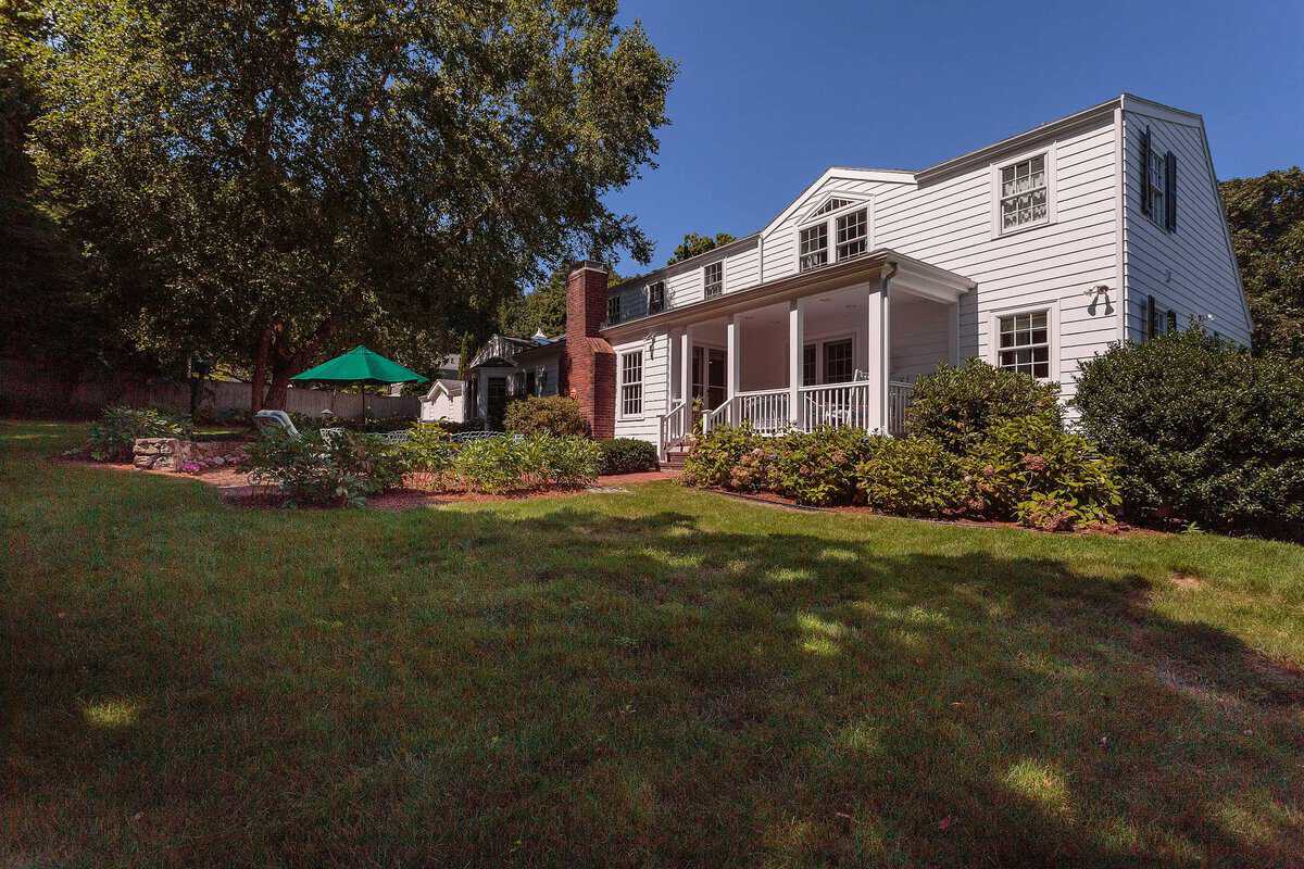 6 Worthen Road Winchester MA 01890