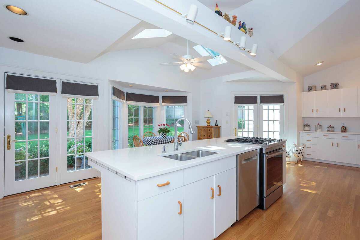 6 Worthen Road Winchester MA 01890