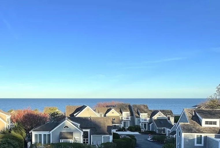 16 Brant Rock Road Mashpee MA 02649