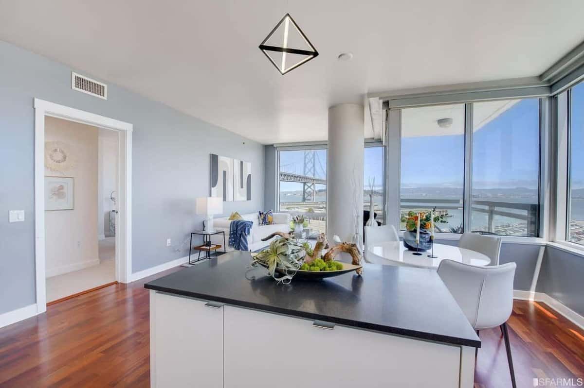 501 Beale Street Unit 9a San Francisco CA 94105