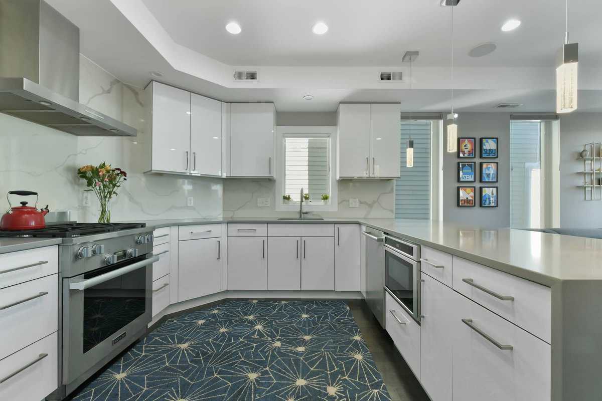 117 Bolton Street, Boston, MA 02127