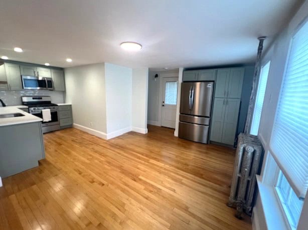 Easthampton MA 01027