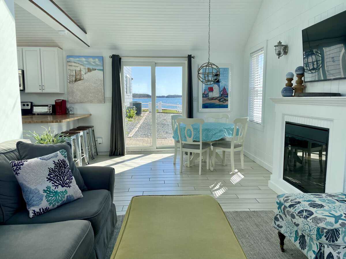 West Yarmouth MA 02673