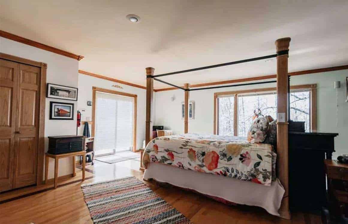 8 Marquette Drive Marquette MI 9855