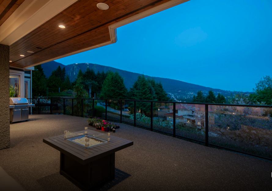 620 St Andrews West Vancouver BC